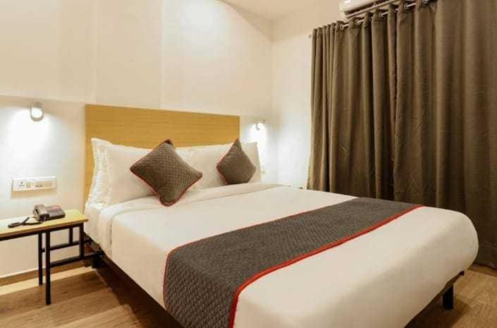 Oyo Shree Balaji Tower Hotel Bhopal Exterior photo