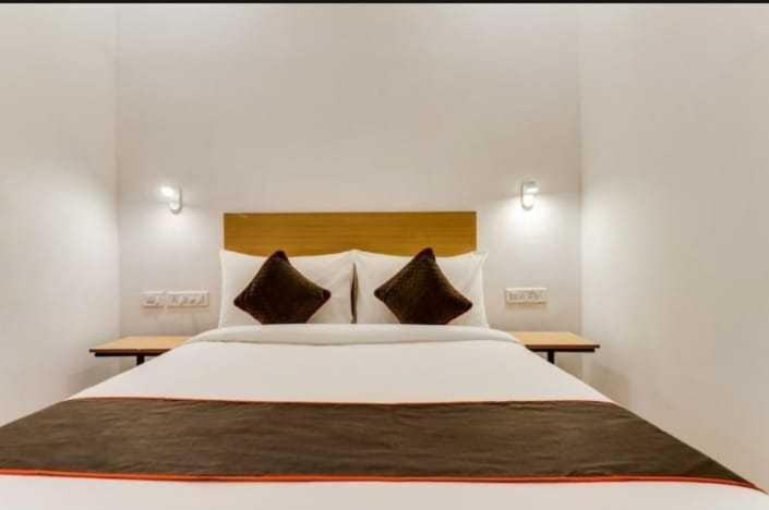 Oyo Shree Balaji Tower Hotel Bhopal Exterior photo